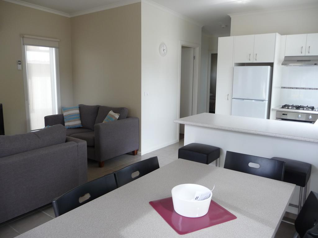 Kangerong Holiday Park Red Hill South Habitación foto